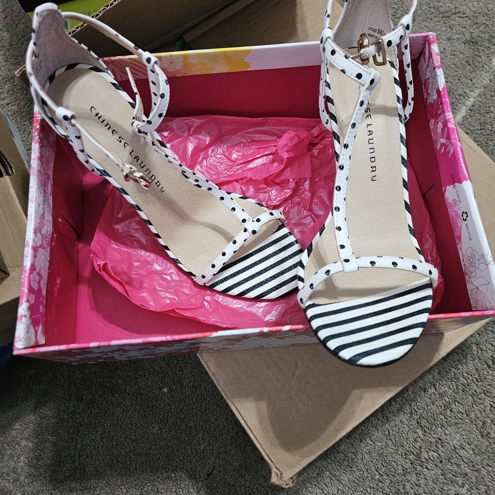 Chinese Laundry Black and White Striped Women's Sandals